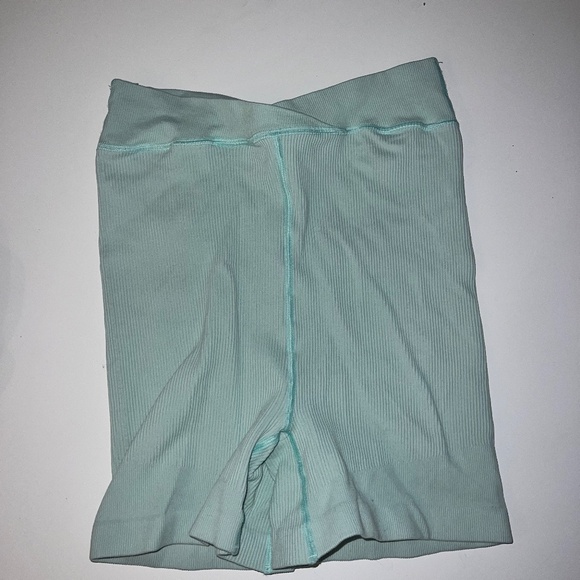 NWOT Free People Movement Free Throw SET - Picture 4 of 5